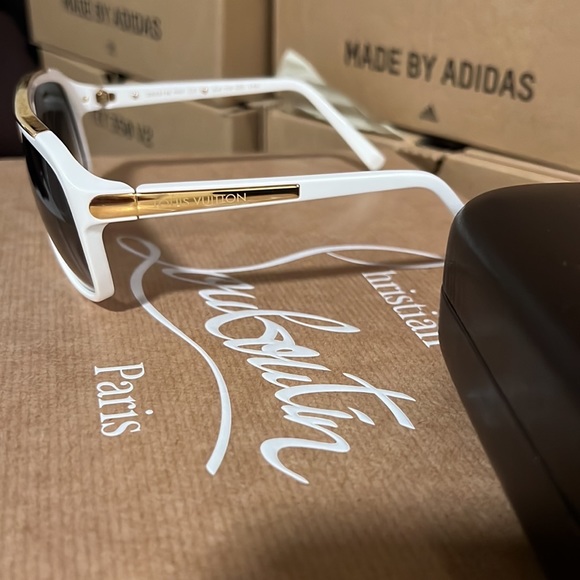 COPY - Louis Vuitton “evidence” still on the market - Picture 6 of 13